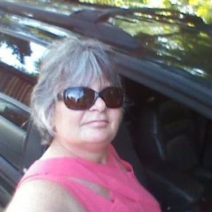 Meet your Posher, Valerie